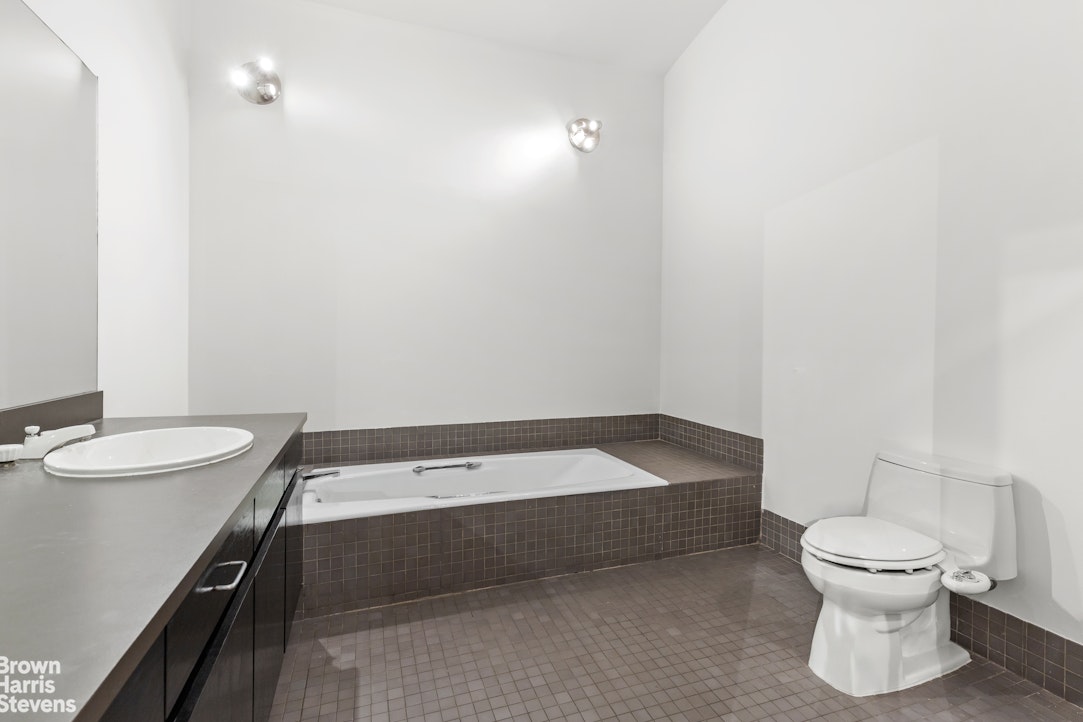 712 Broadway 7
