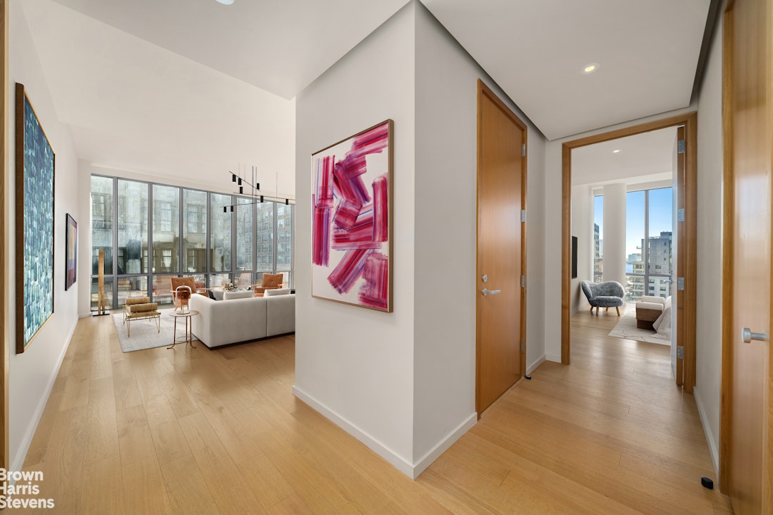 565 Broome Street, S10C