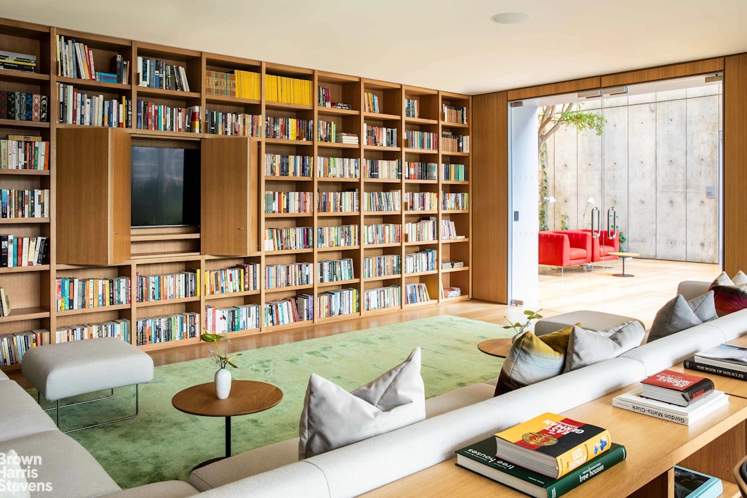 565 BROOME Street S10C