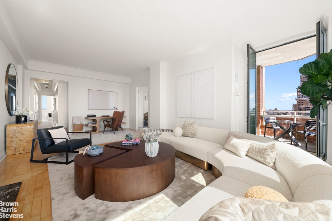 188 E 78TH Street 30B
