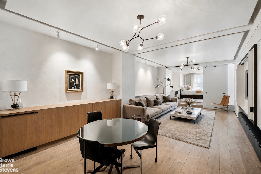 28 West 38th Street, PHW