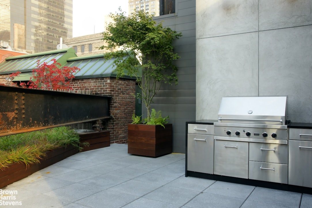 28 West 38th Street, PHW