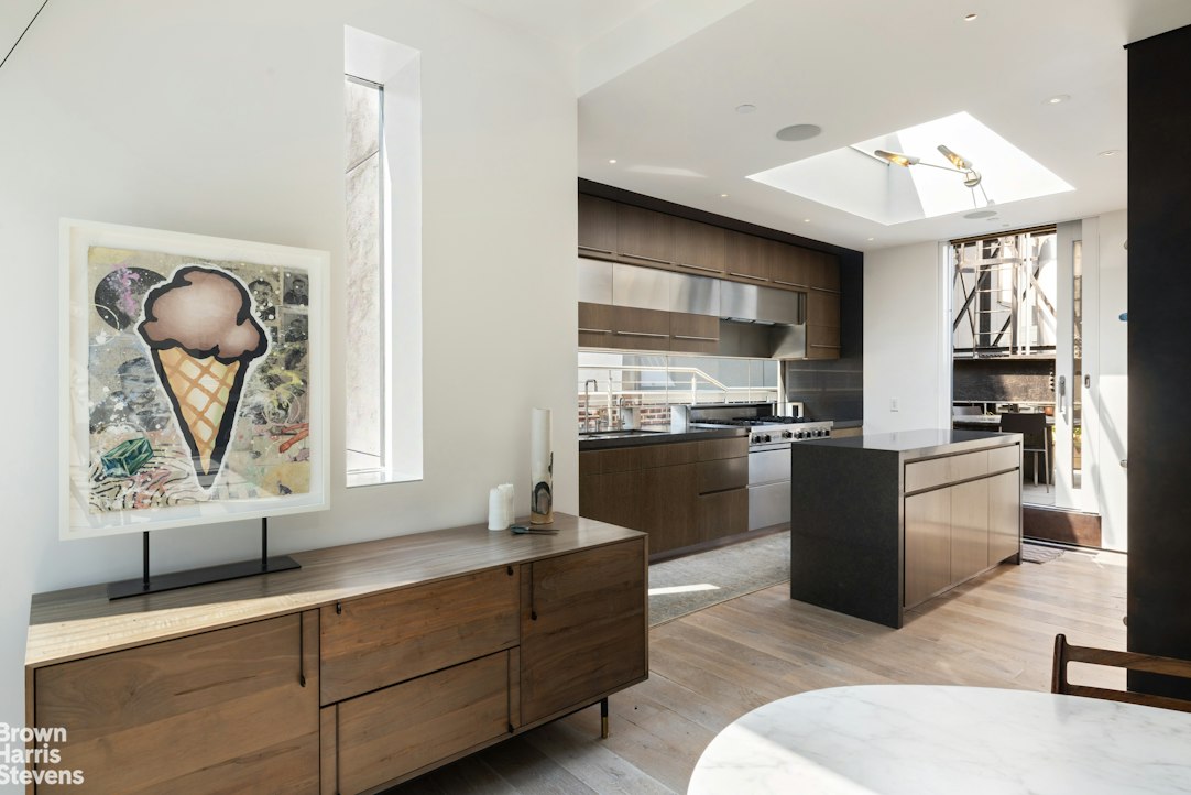 28 West 38th Street, PHW