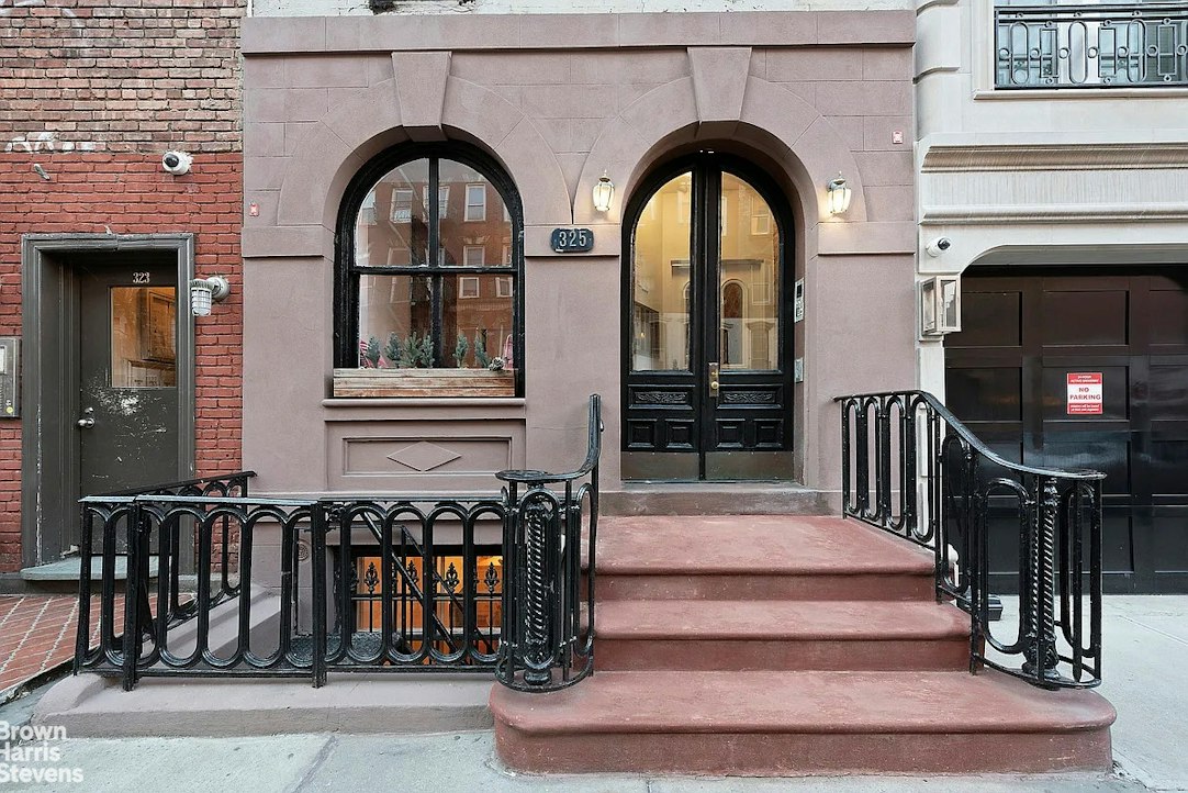 325 East 9th Street, 2