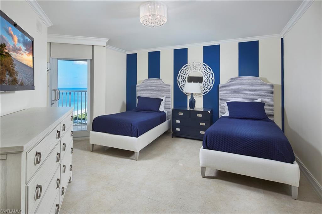4041 Gulf Shore BLVD N Unit: PH5