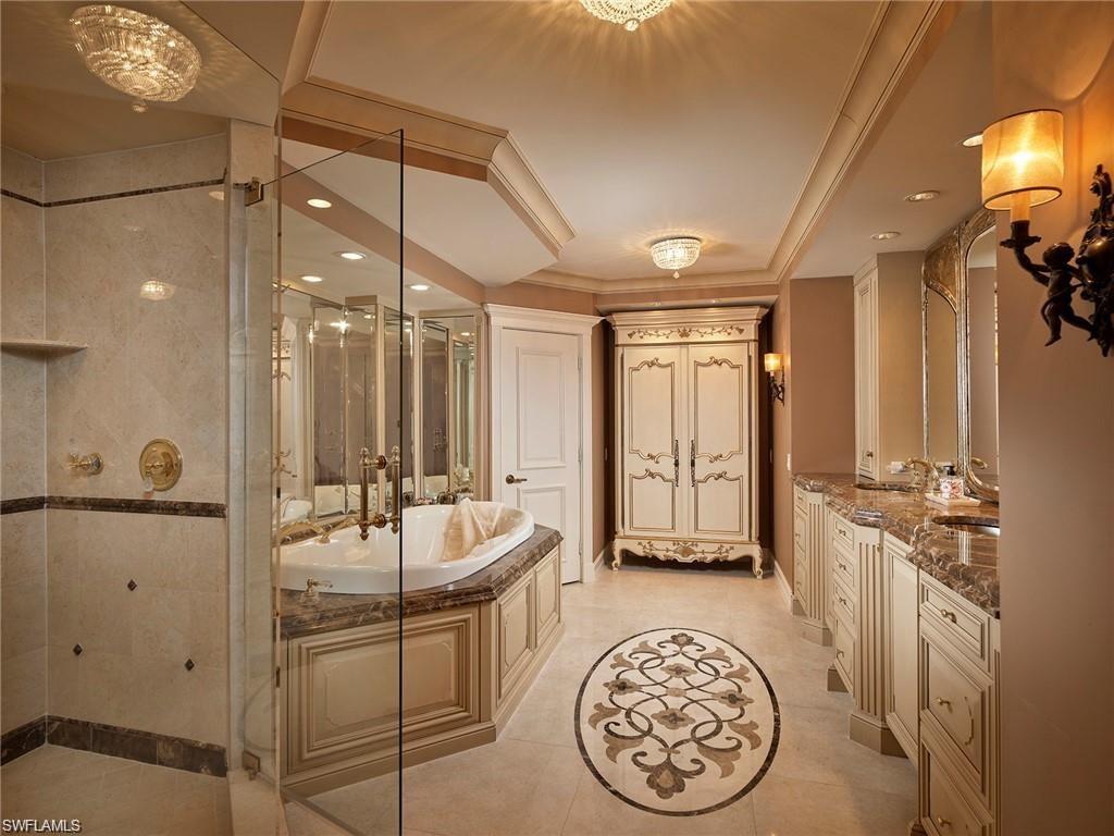 4041 Gulf Shore BLVD N Unit: PH5