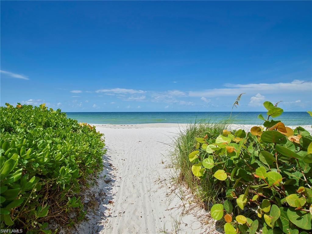 4041 Gulf Shore BLVD N Unit: PH5