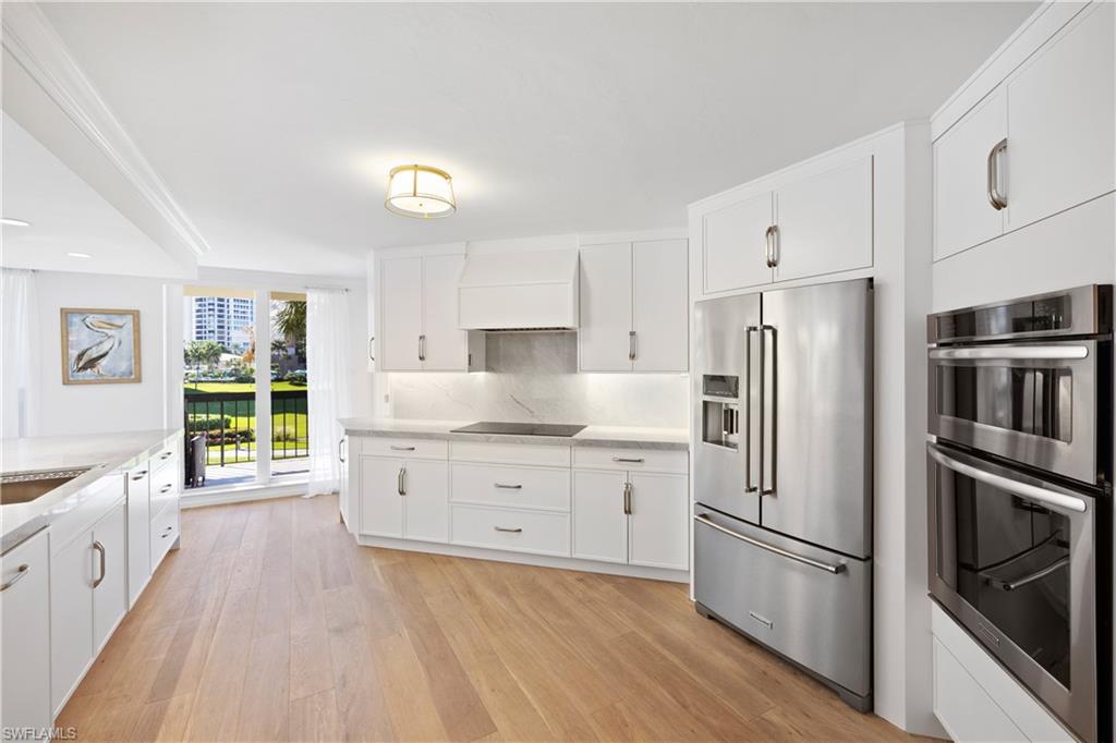 Esplanade #204-Park Shore-Seasonal Rental