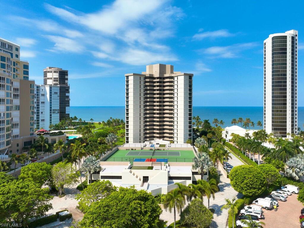 Esplanade #204-Park Shore-Seasonal Rental