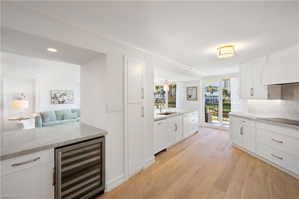 Esplanade #204-Park Shore-Seasonal Rental