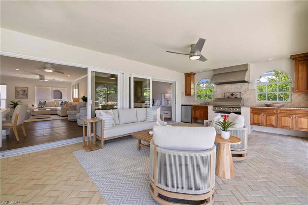 4916 Crayton RD, NAPLES