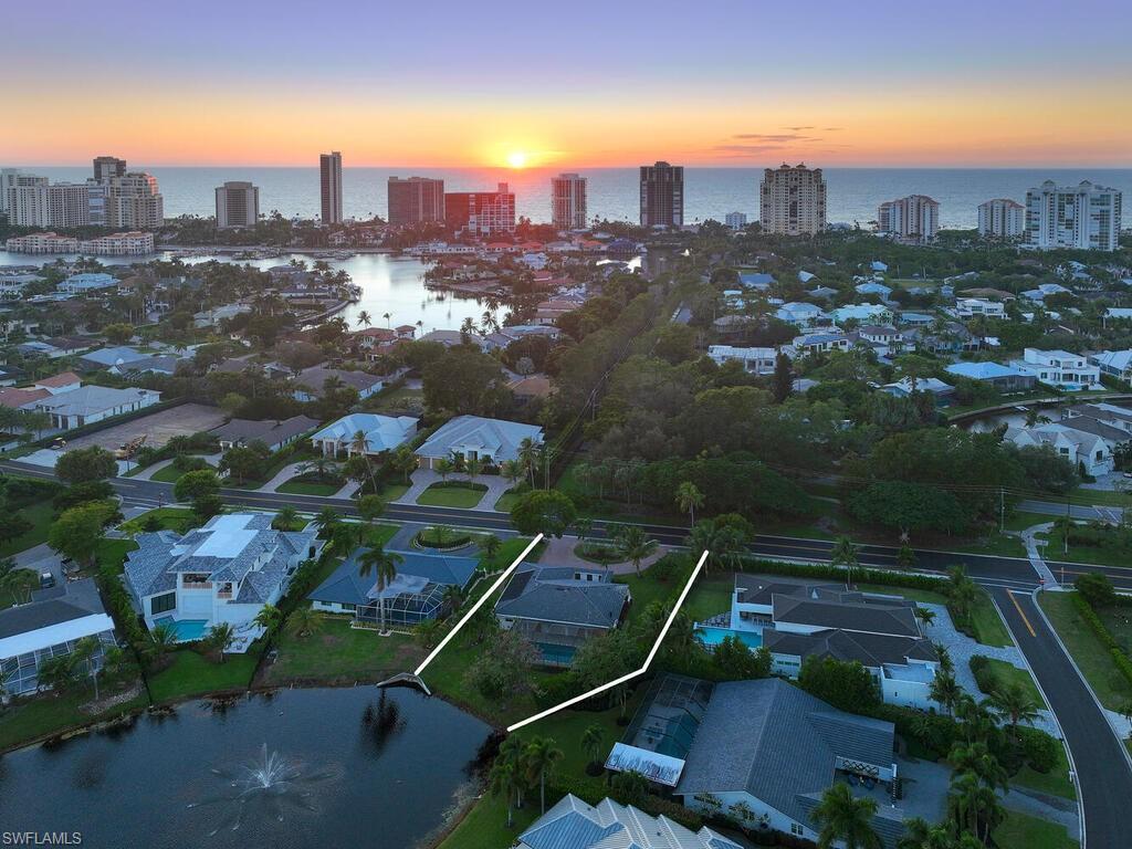 4916 Crayton RD, NAPLES