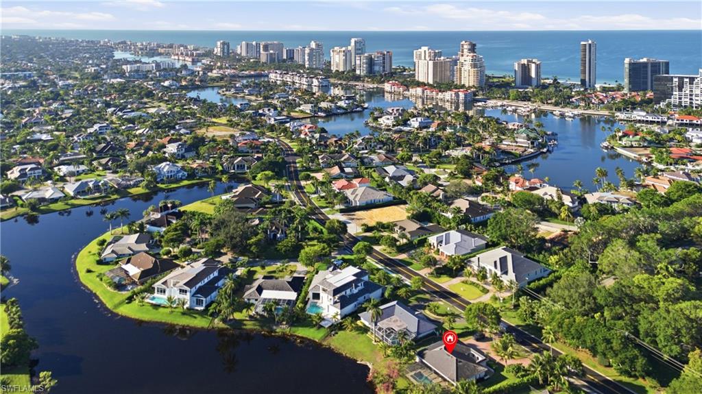 4916 Crayton RD, NAPLES