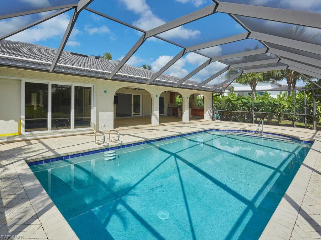 4916 Crayton RD, NAPLES