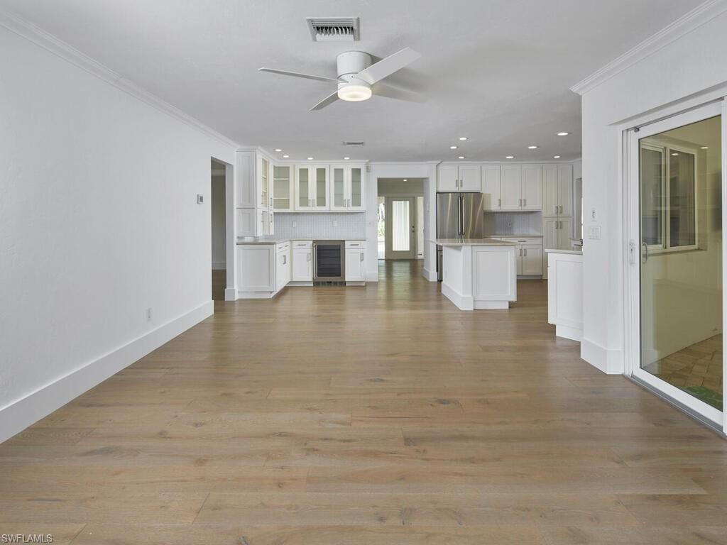 4916 Crayton RD, NAPLES