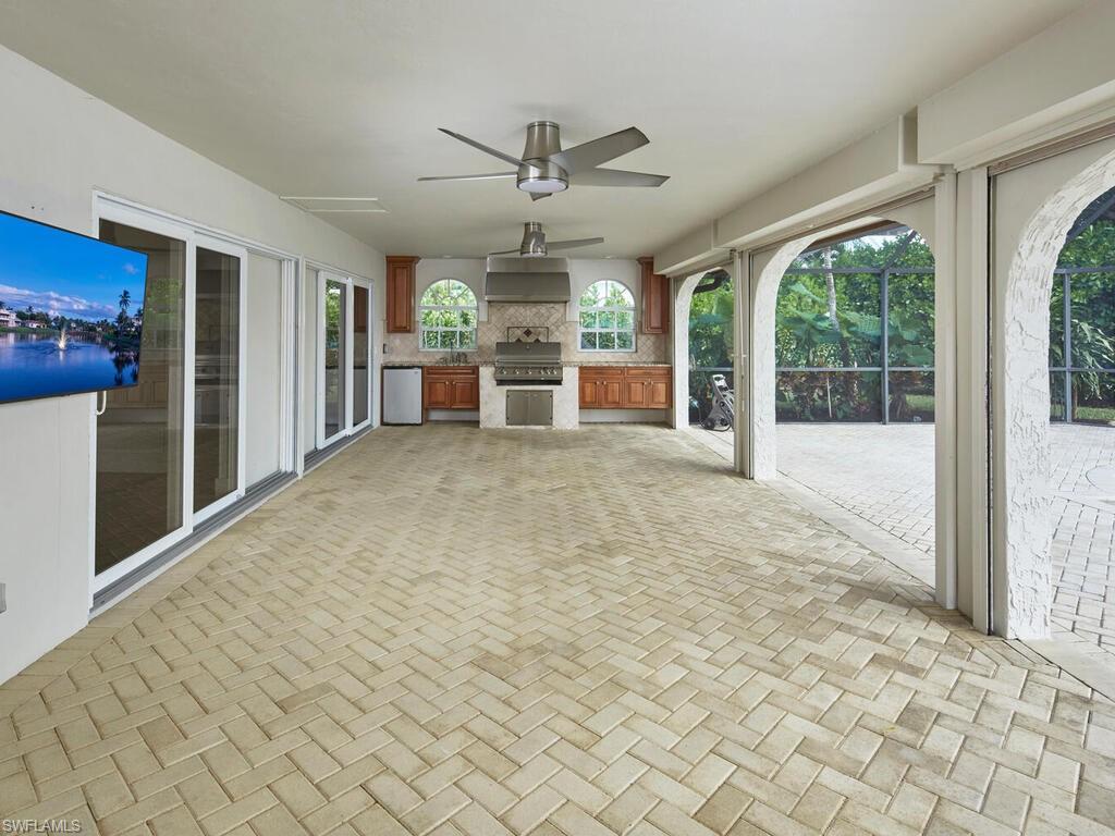 4916 Crayton RD, NAPLES