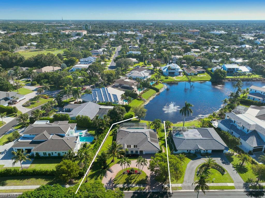 4916 Crayton RD, NAPLES