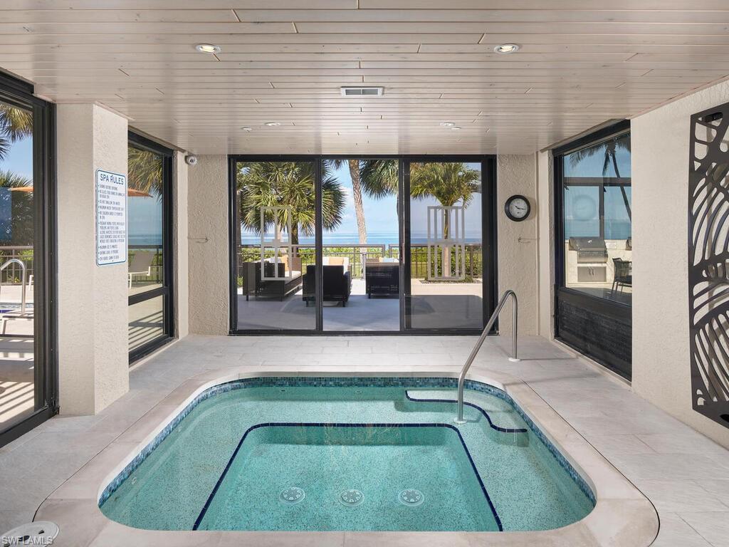 4951 Gulf Shore BLVD N # 1204