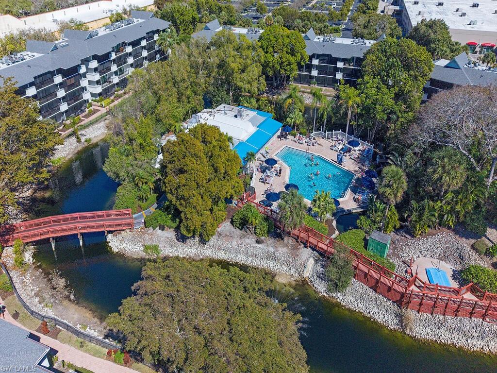 600 Neapolitan WAY # 230