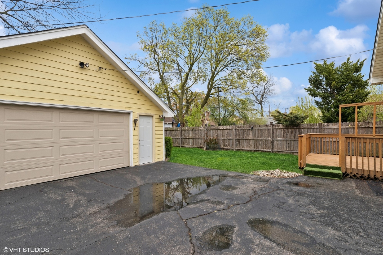 1524 Jenkinson Court