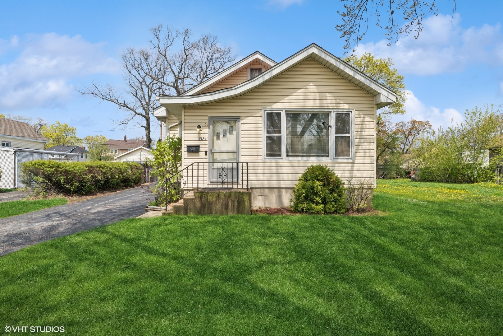 1524 Jenkinson Court