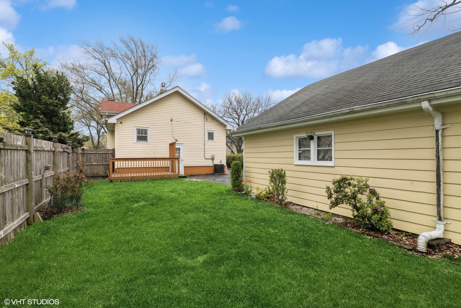 1524 Jenkinson Court