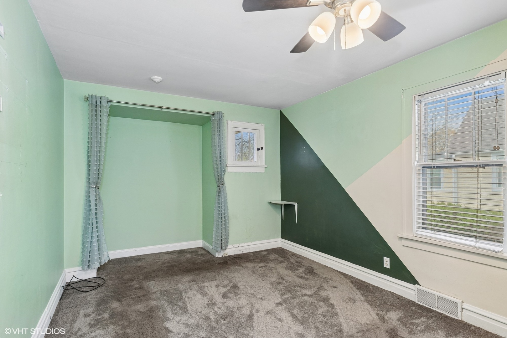 1524 Jenkinson Court