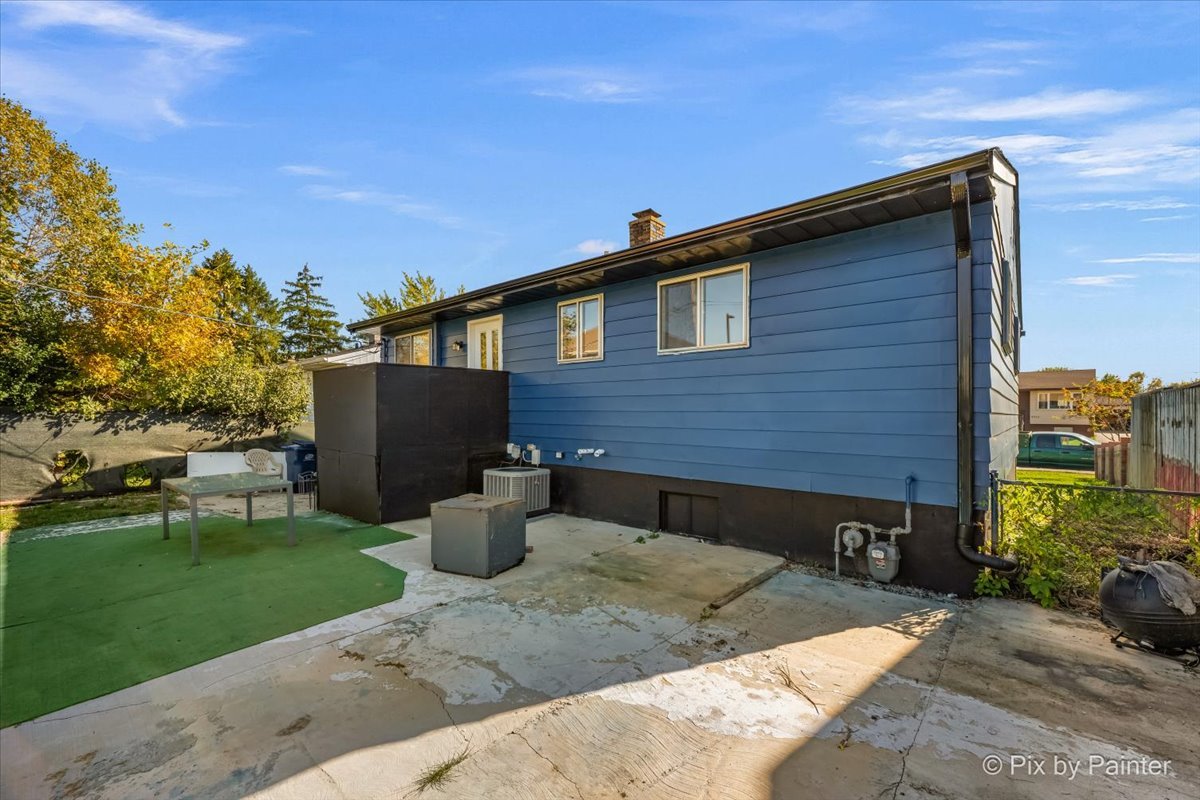 2522 Kennedy Drive