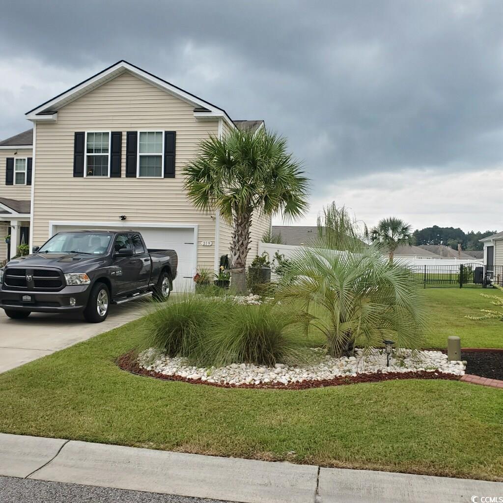 219 Oak Leaf Dr.