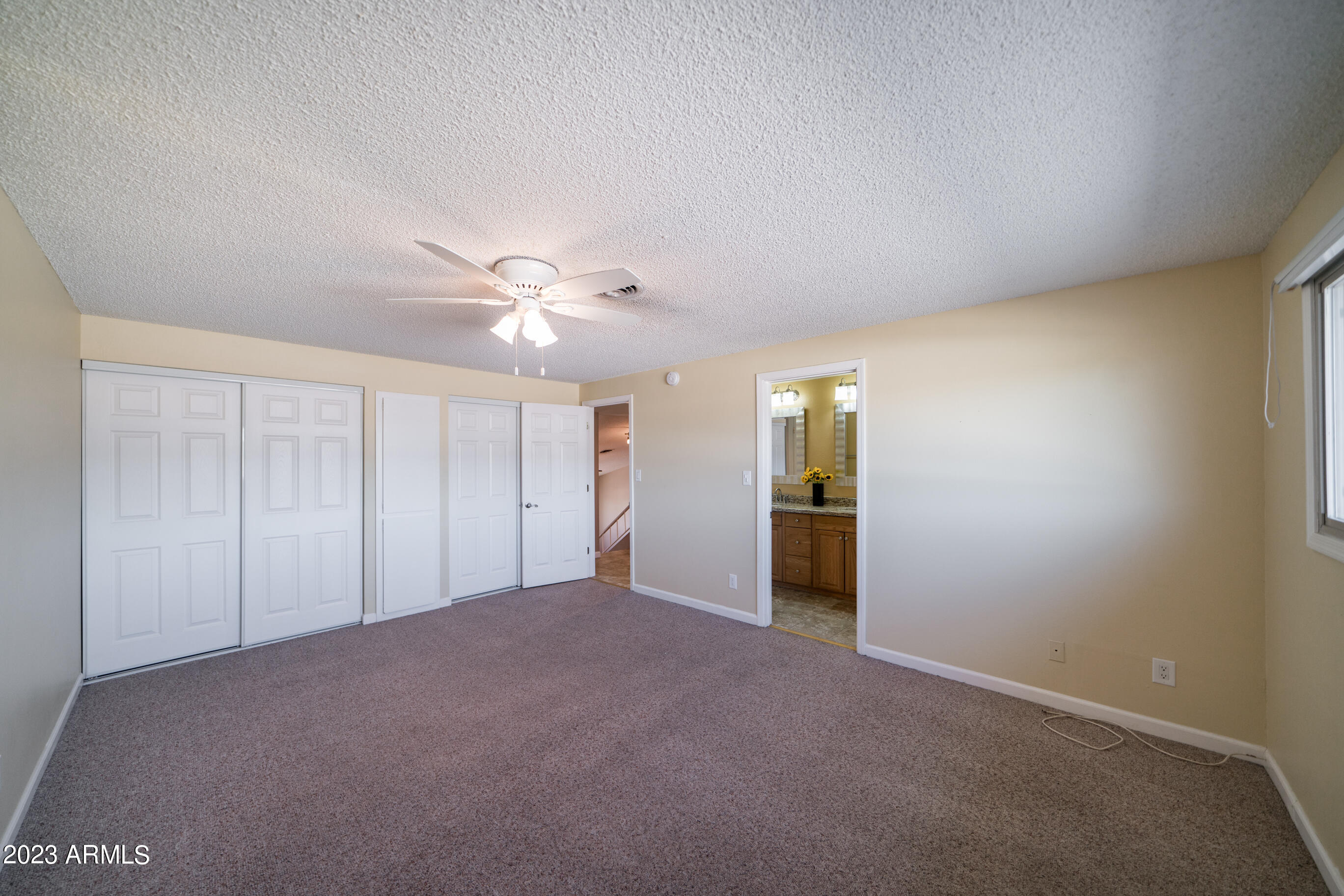 7607 E MINNEZONA Avenue