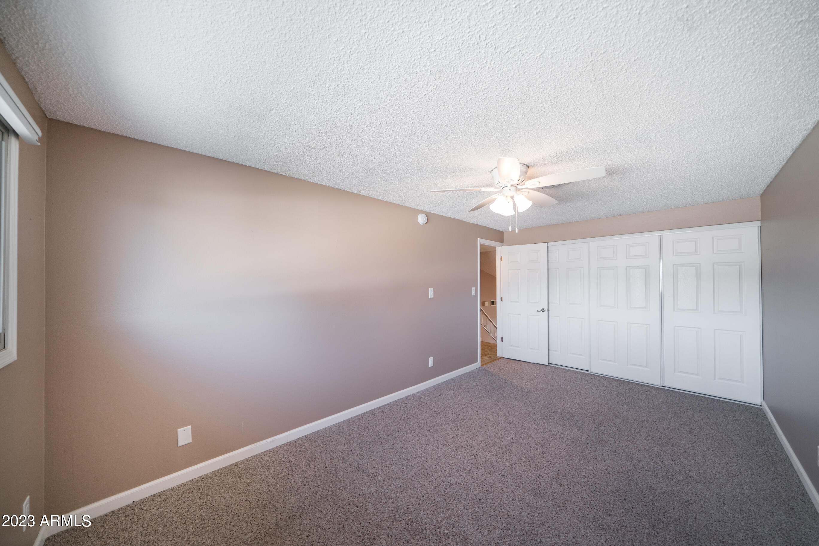 7607 E MINNEZONA Avenue