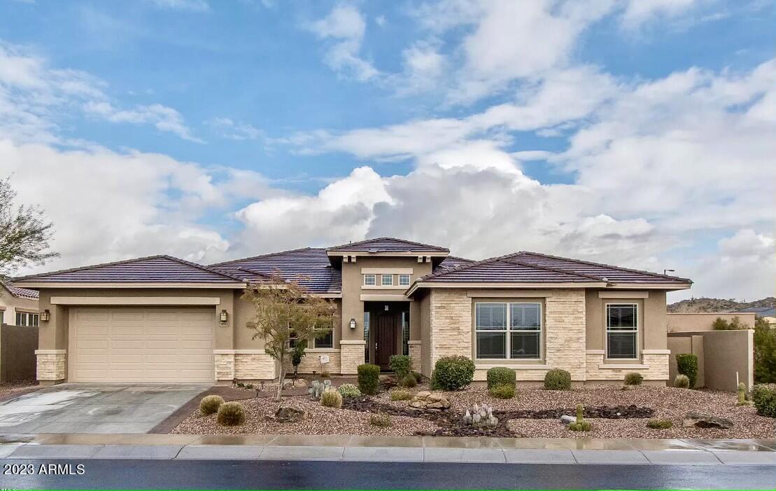 18102 W DESERT SAGE Drive