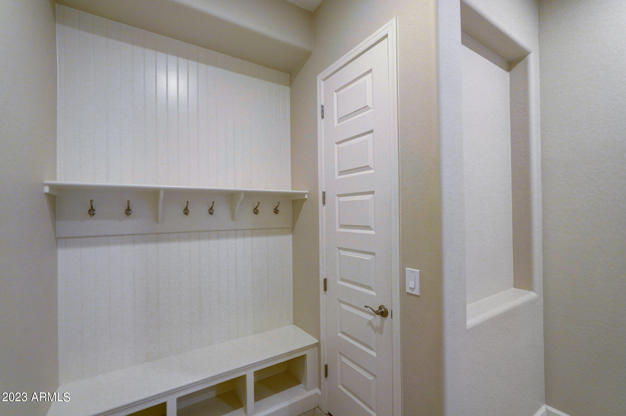 18102 W DESERT SAGE Drive