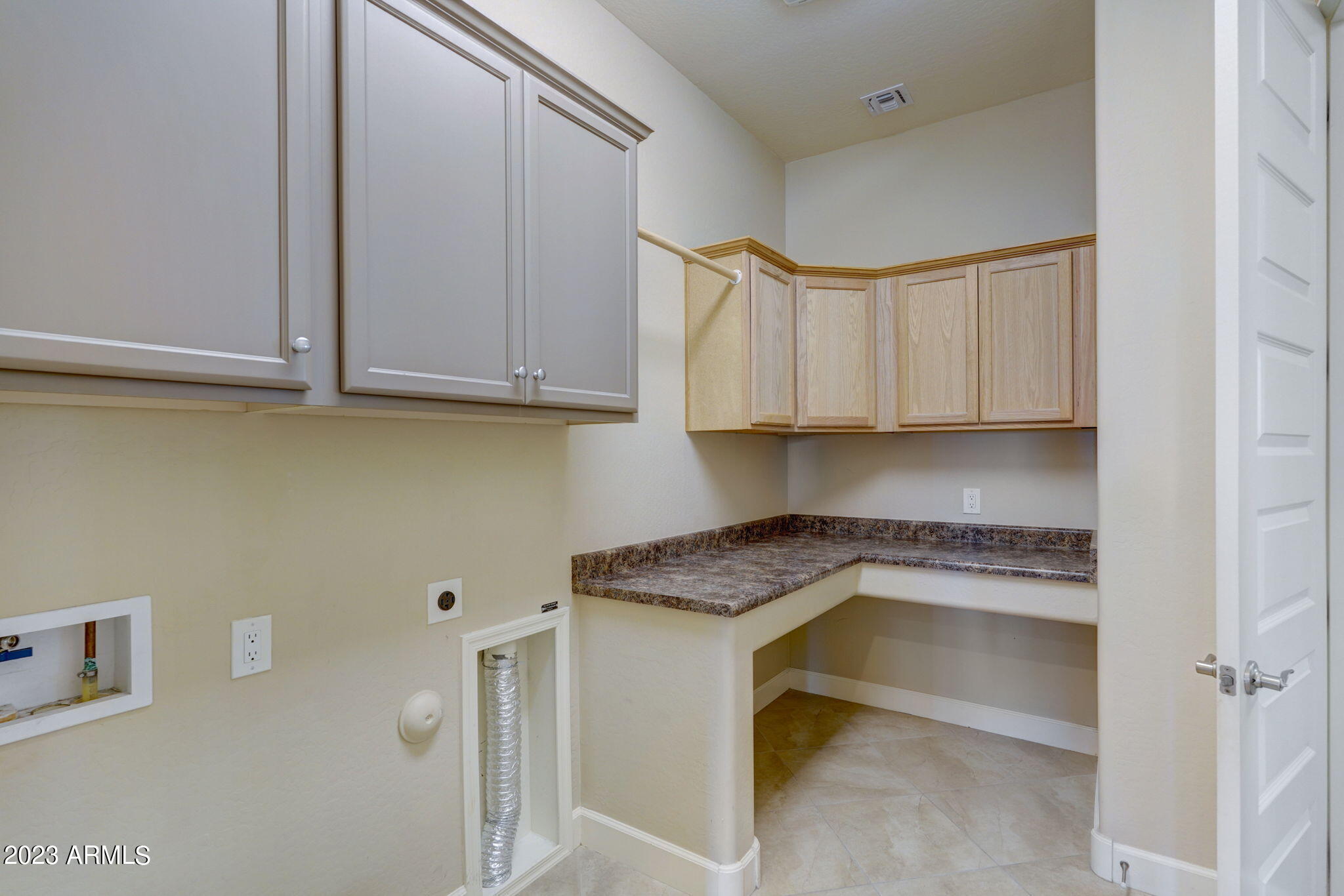 18102 W DESERT SAGE Drive