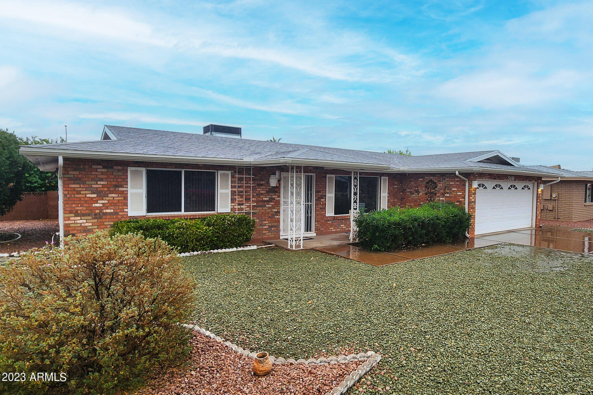 5111 E ESCONDIDO Avenue