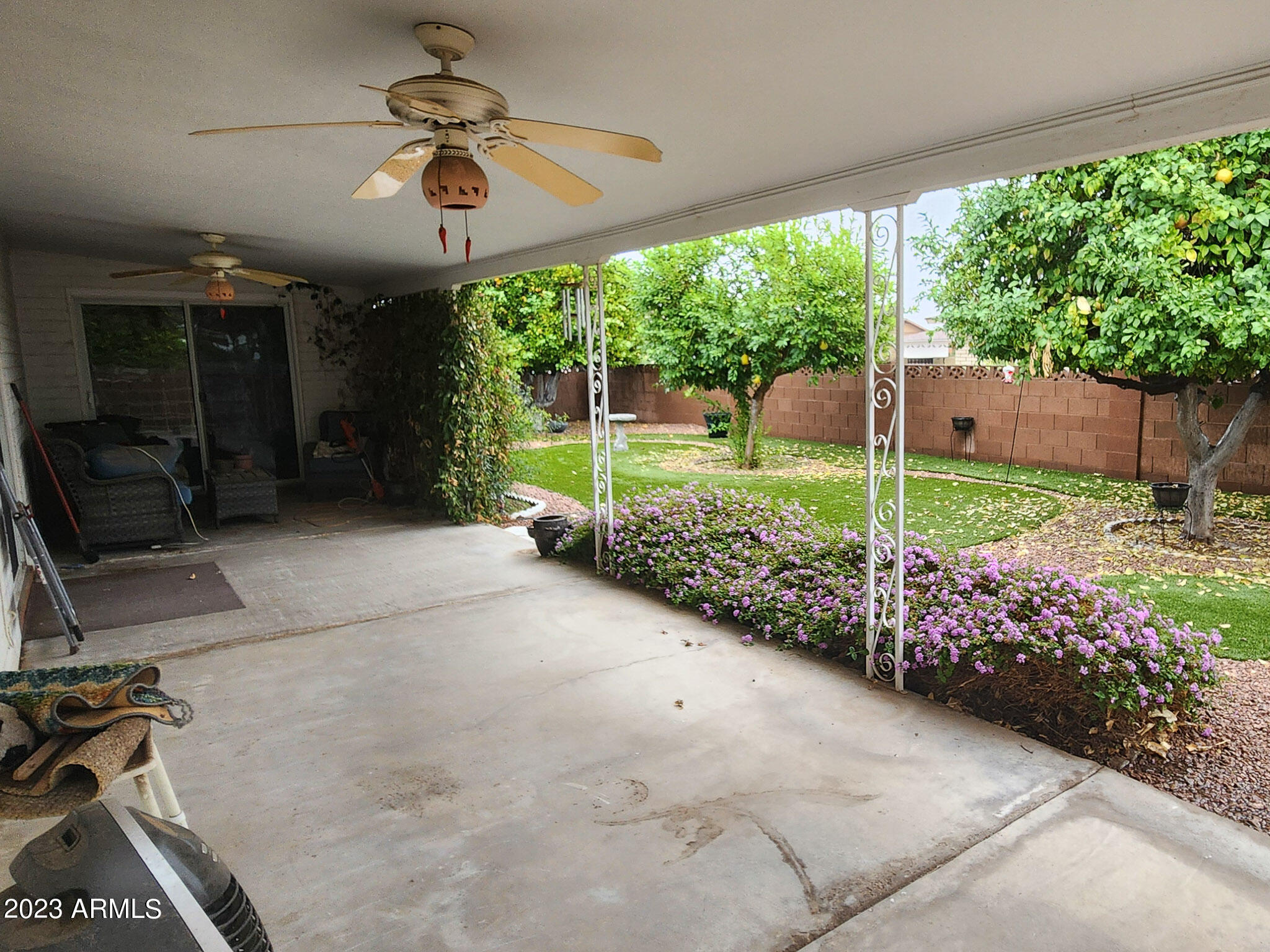 5111 E ESCONDIDO Avenue