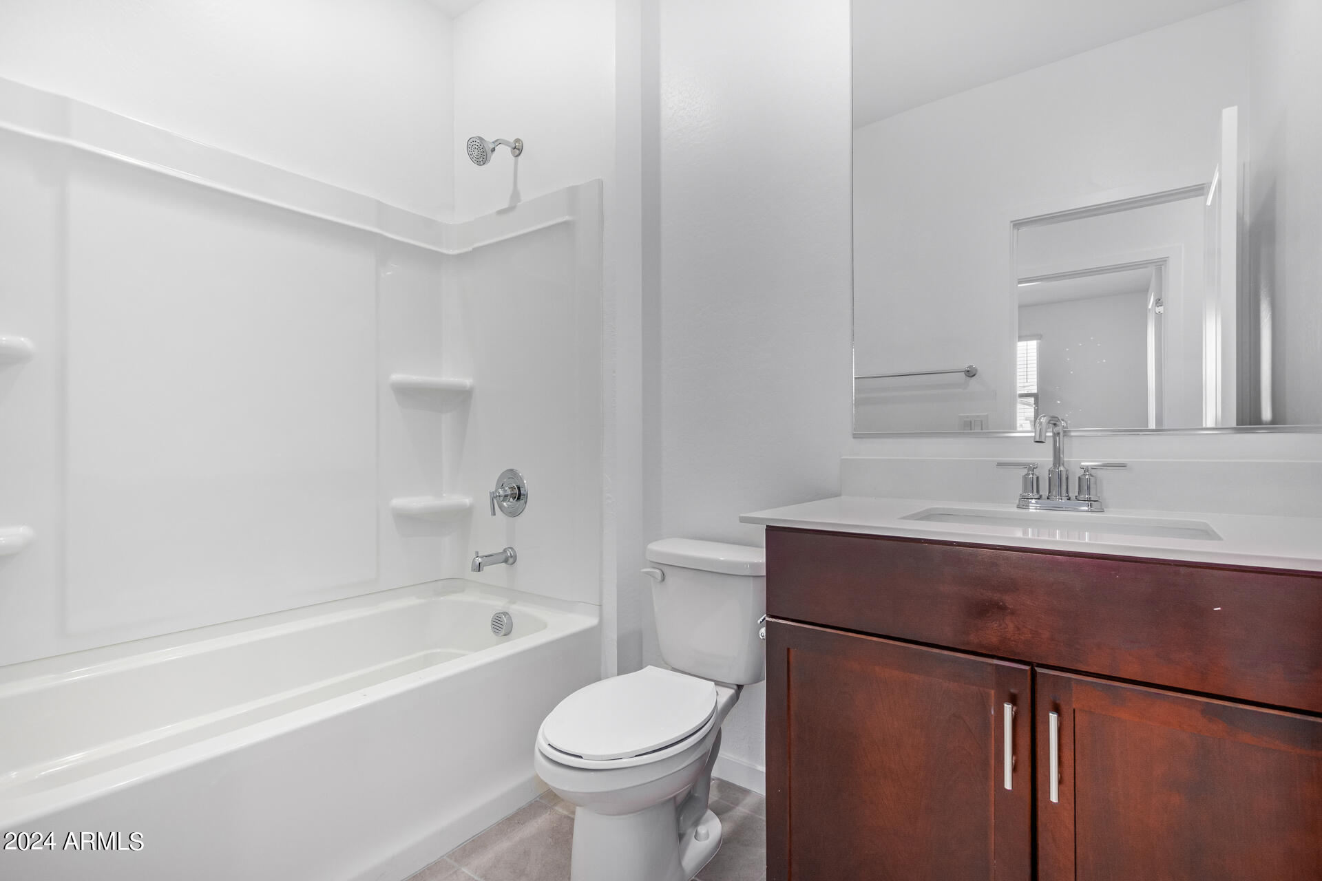 16009 W SMOKETREE Drive