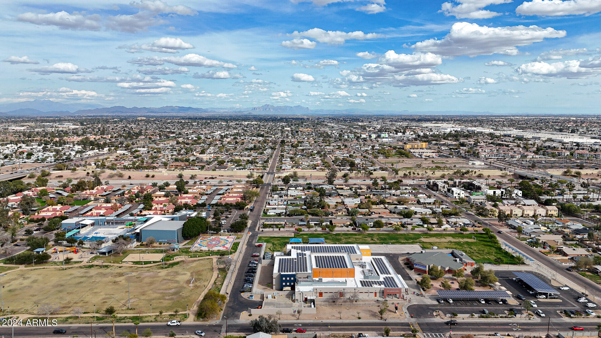 1978 E DON CARLOS Avenue