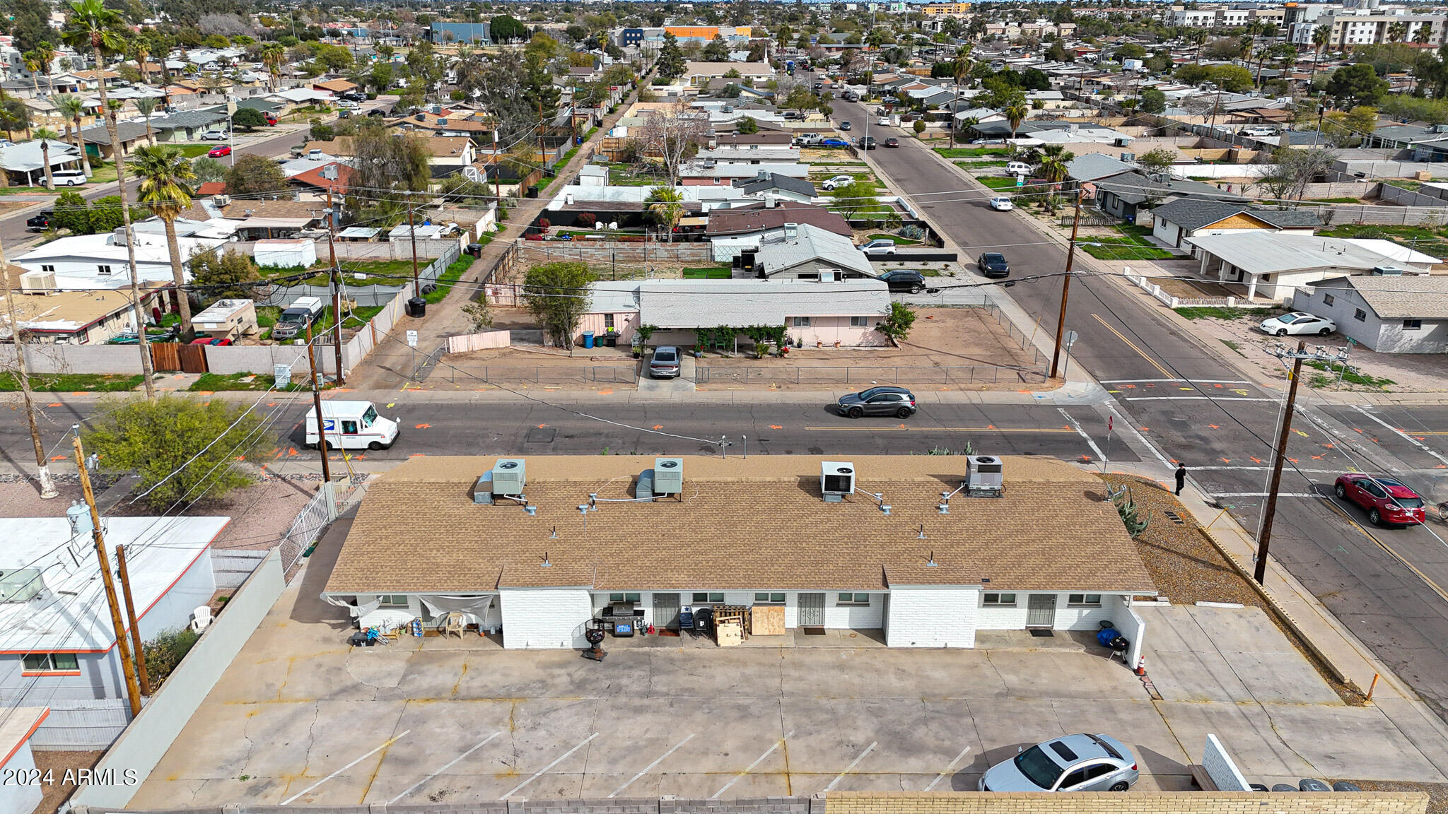 1978 E DON CARLOS Avenue