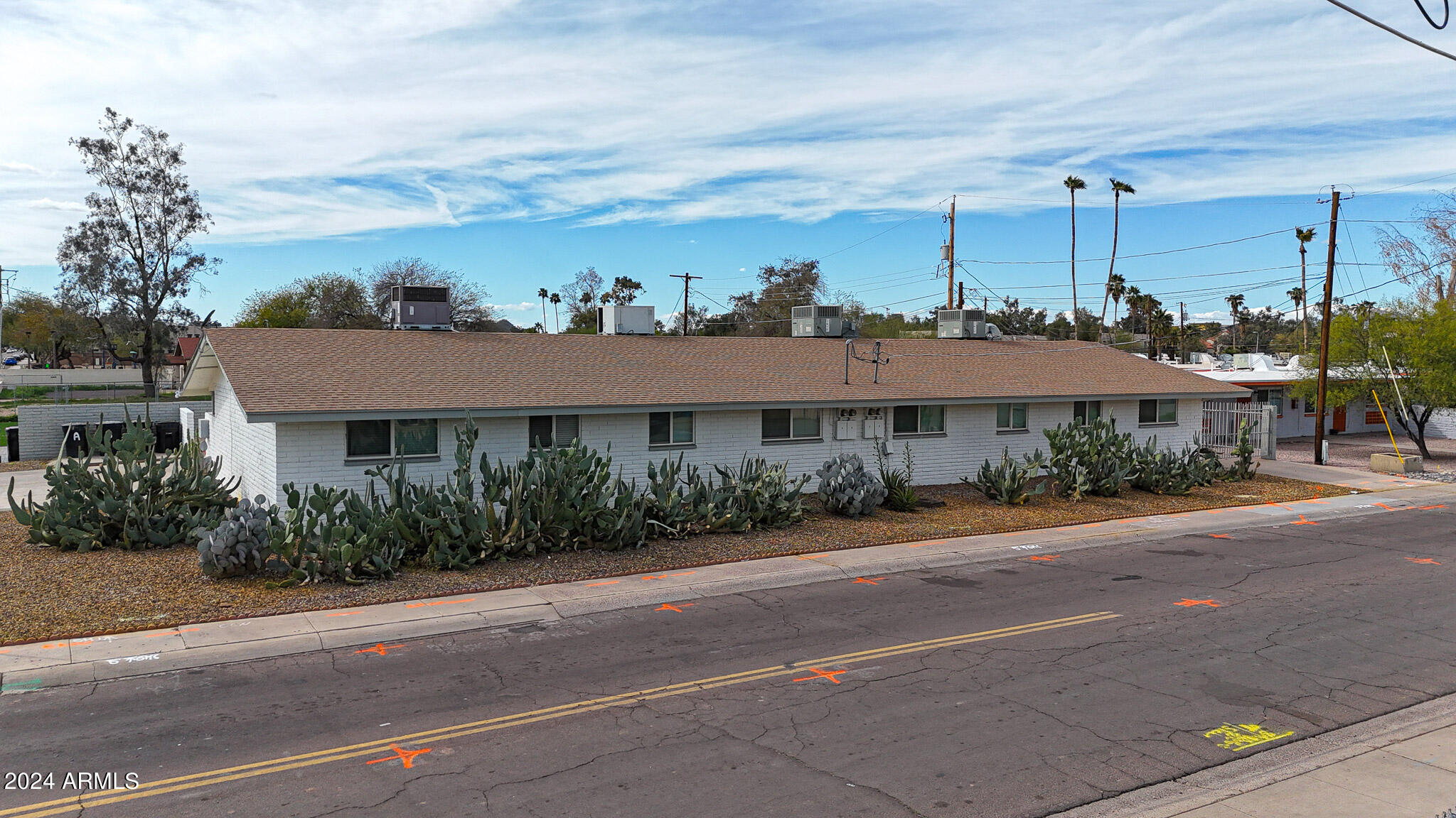 1978 E DON CARLOS Avenue