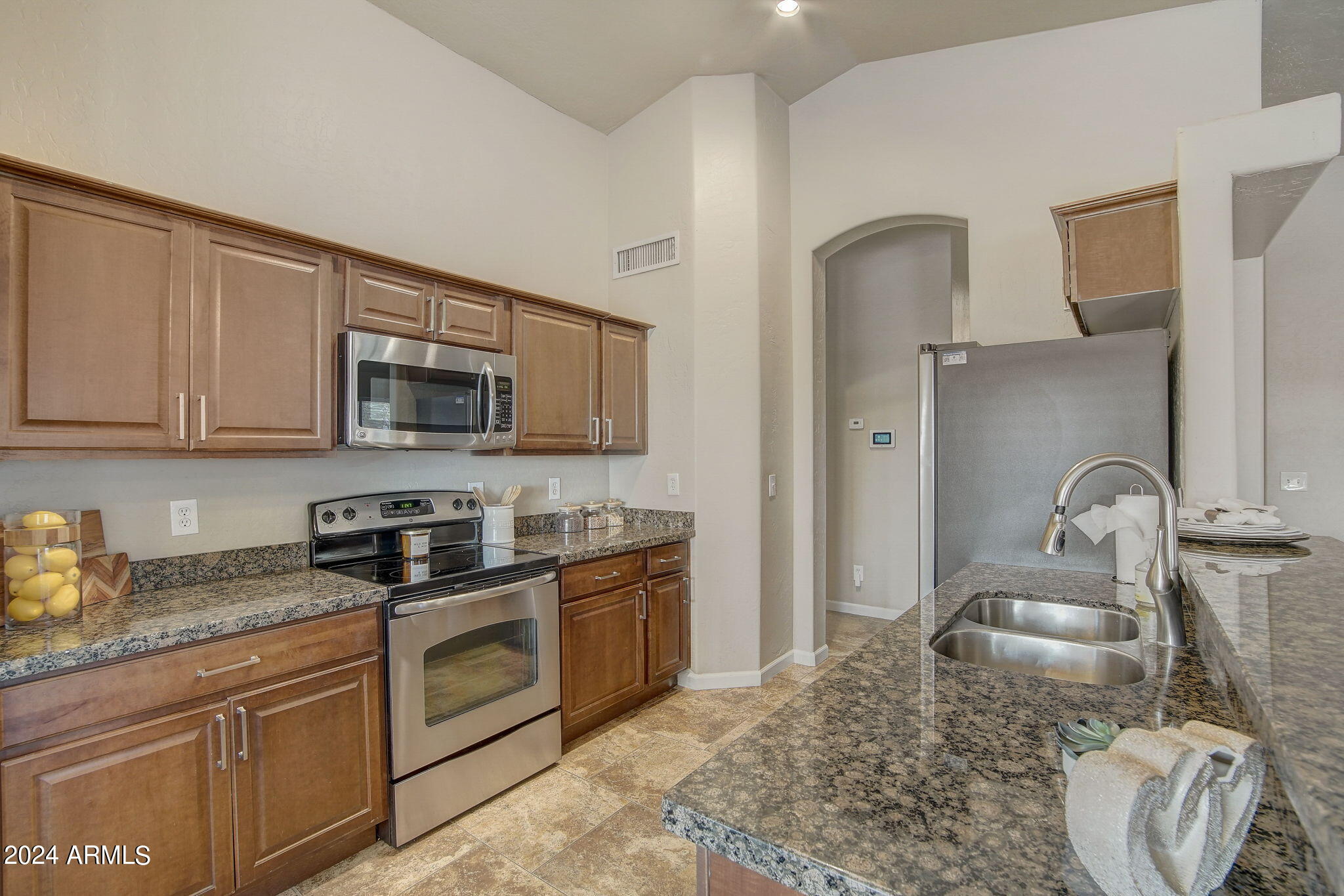 1690 W SAN REMO Street