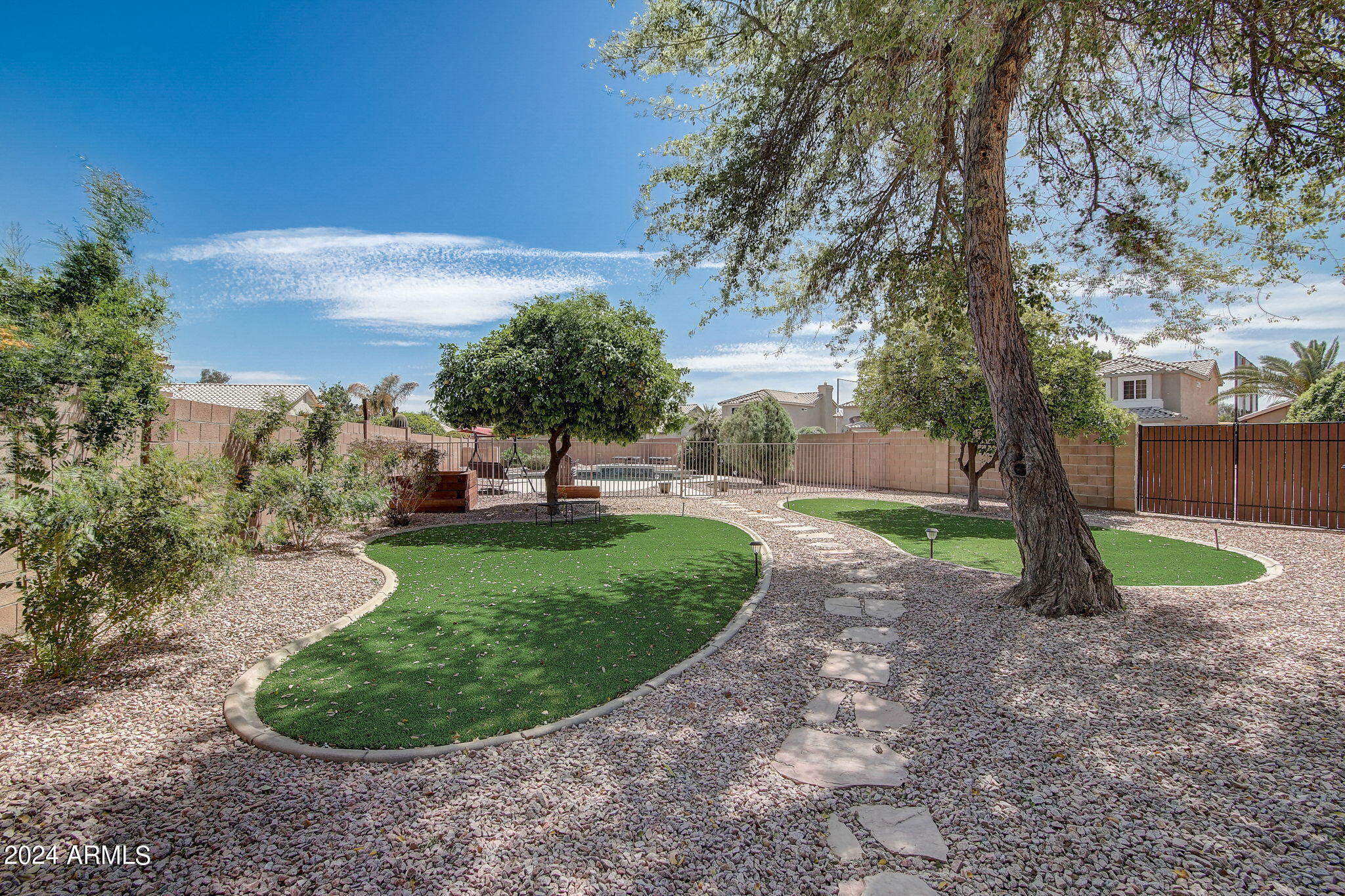 1690 W SAN REMO Street