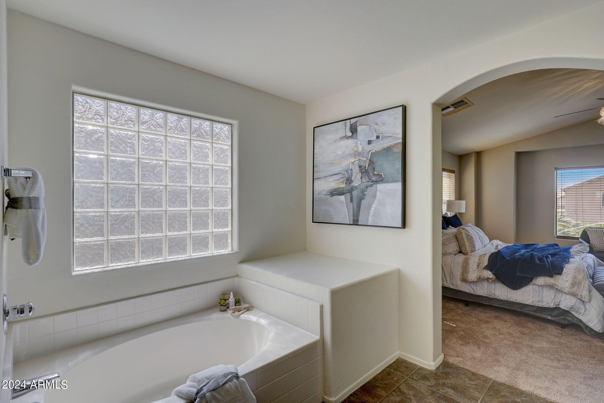 36505 W VELAZQUEZ Drive