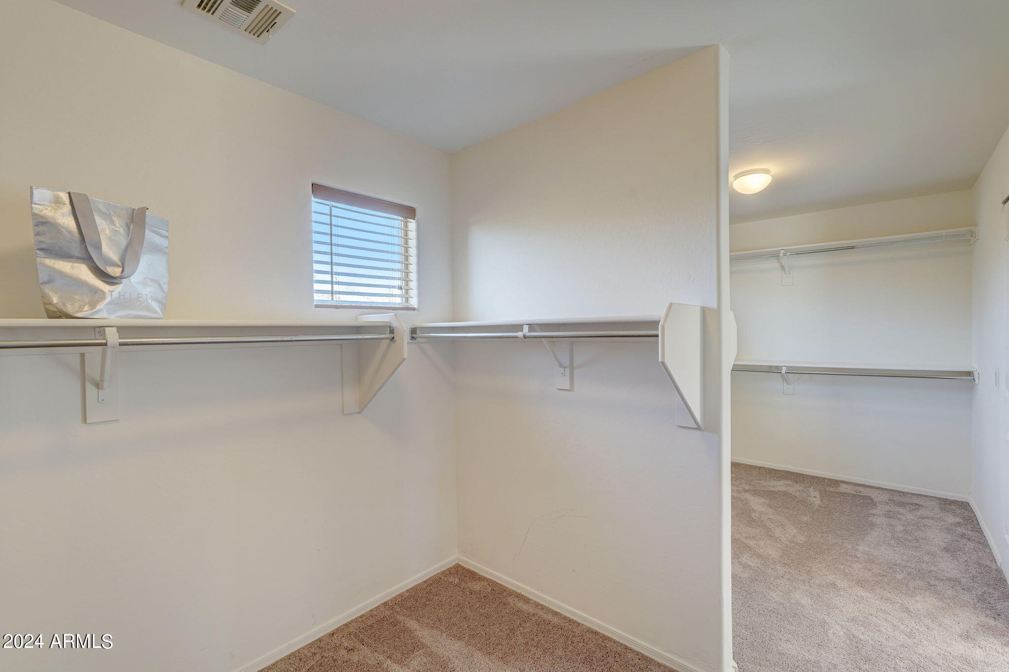 36505 W VELAZQUEZ Drive