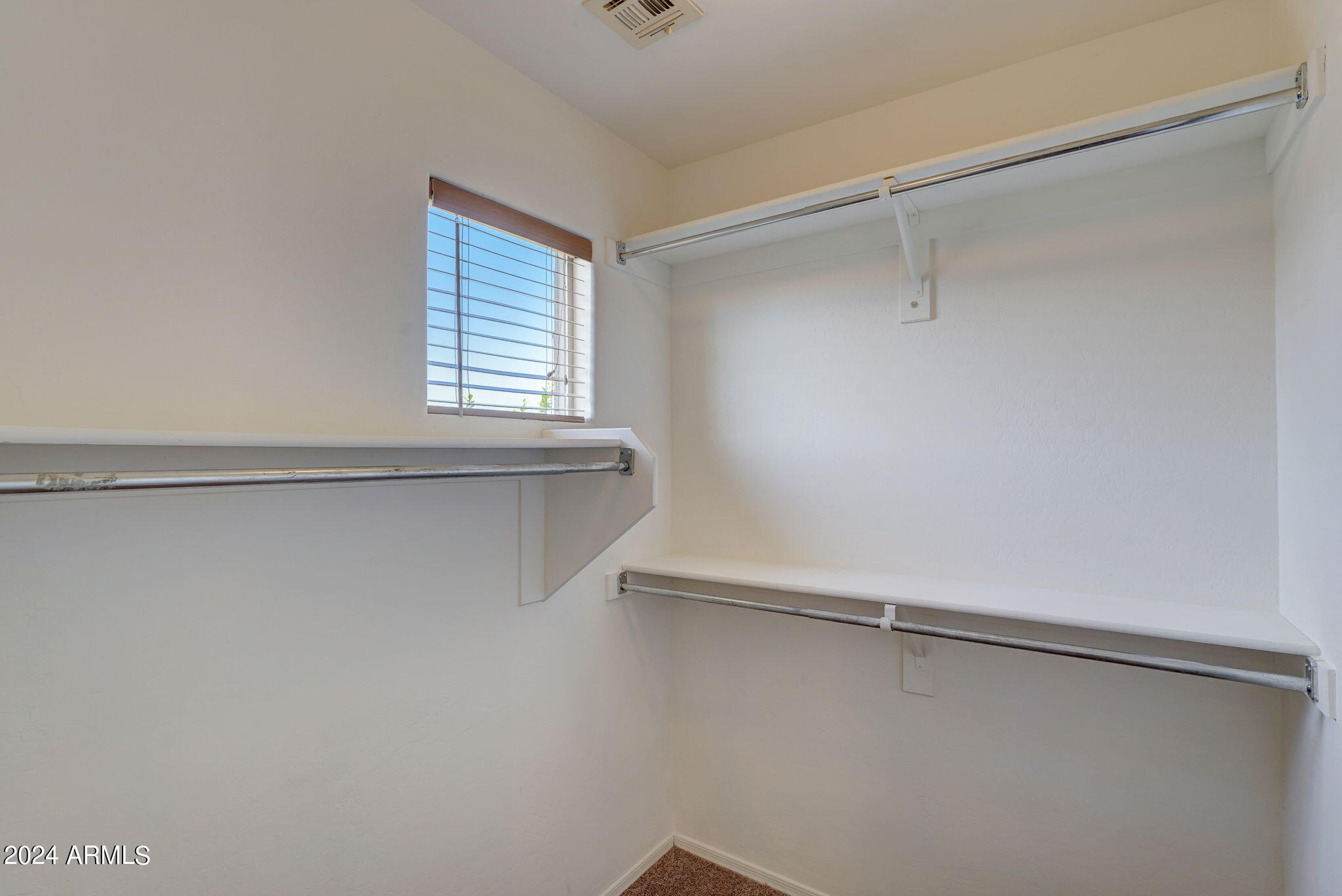 36505 W VELAZQUEZ Drive