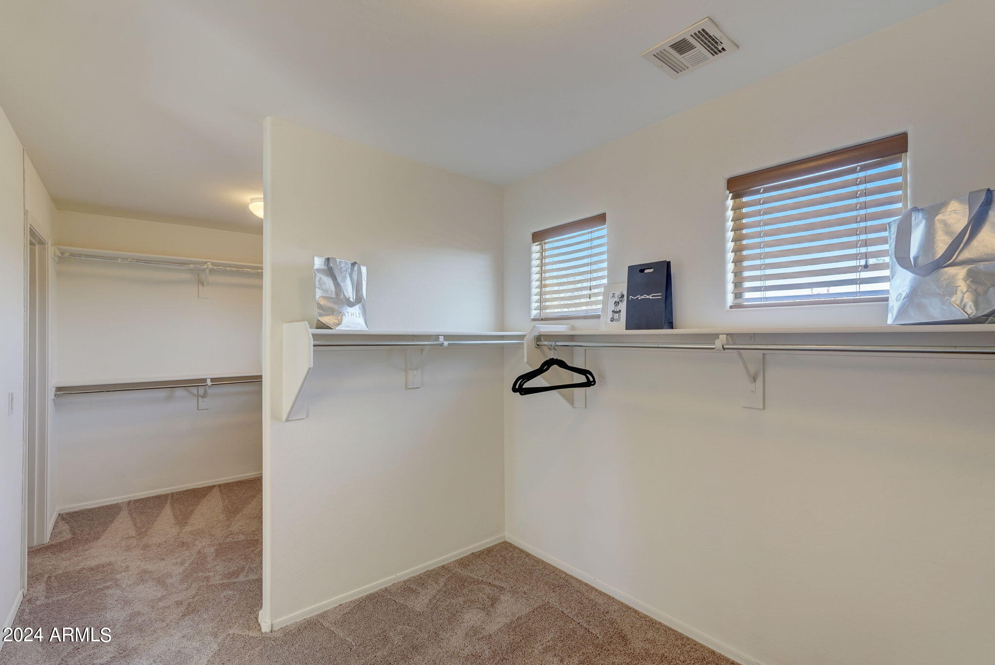 36505 W VELAZQUEZ Drive