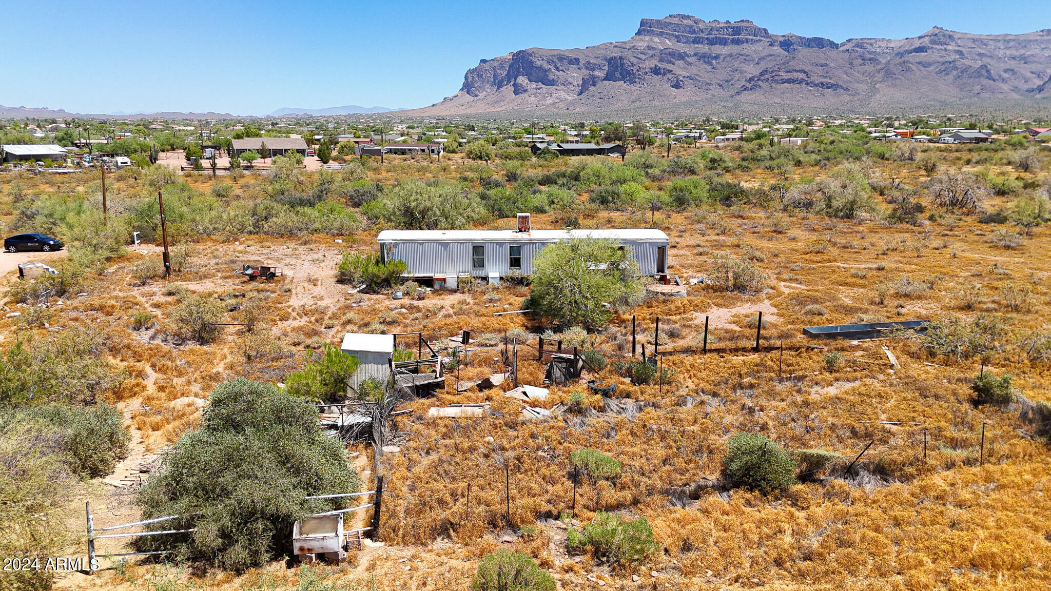 4975 E 30TH Avenue, 0