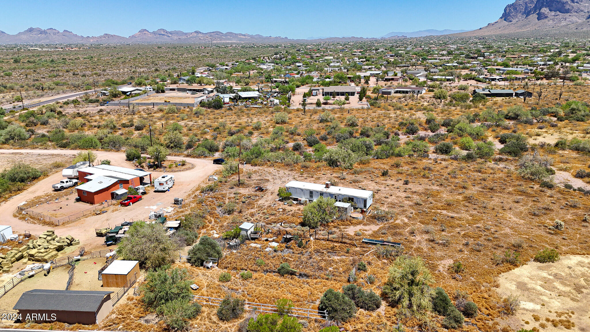 4975 E 30TH Avenue, 0