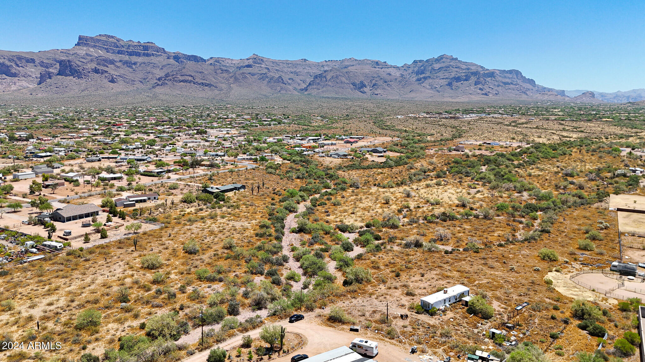 4975 E 30TH Avenue, 0