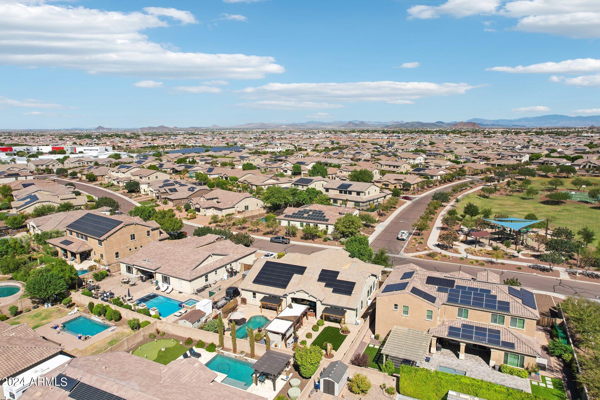 9333 W LOS GATOS Drive